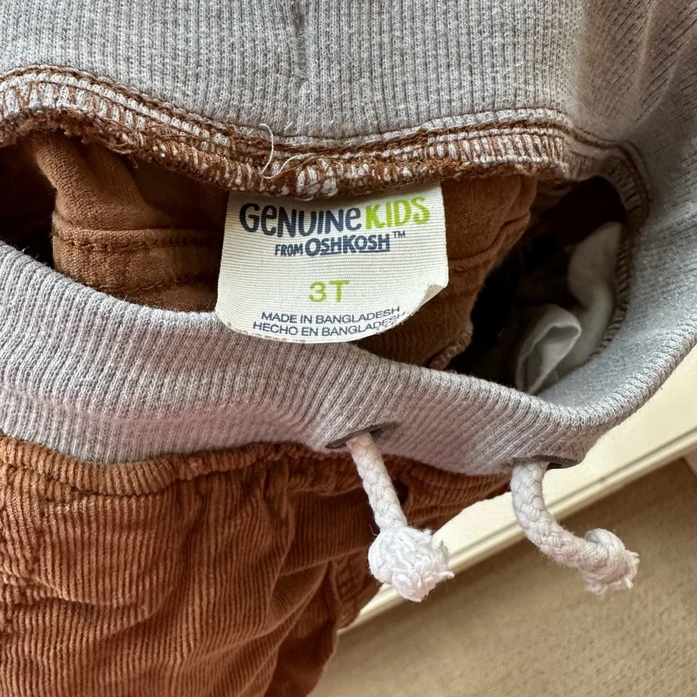 Genuine Kids Oshgosh 3T corduroy pants